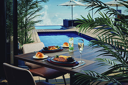 びわ湖を望む絶景グリルレストラン